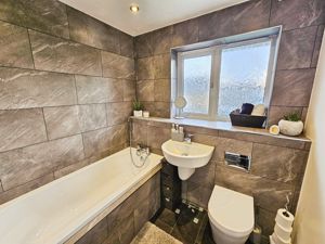 Photo 1- click for photo gallery